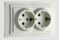 Розетка 2К+З двойная Mono Electric Larissa 16A 250V винтовое подключение белый 103-191904-120 Розетка 2К+З двойная Mono Electric Larissa 16A 250V винтовое подключение белый 103-191904-120