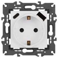 Розетка ЭРА Elegance 14-4108-01М 2P+E 16A-250В со шторками с USB type-A+C 5В-3А белый матовый Б0067710