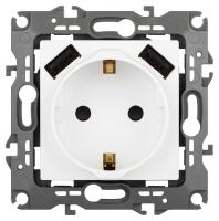 Розетка ЭРА Серия 12 12-4109-01М 2P+E 16A-250В штор. с 2xUSB 5В-3А белый матовый Б0065728