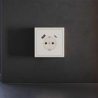 Накладка для розетки с заземлением и защитными шторками, с USB A+C, S70 (хлопок) Voltum VLS001013