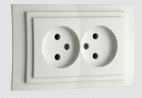 Розетка 2К двойная Mono Electric Larissa 16A 250V винтовое подключение белый 103-191905-121 Розетка 2К двойная Mono Electric Larissa 16A 250V винтовое подключение белый 103-191905-121