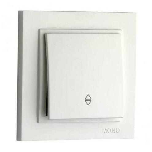 Выключатель Mono Electric Despina одноклавишный проходной слоновая кость 102-010025-109 Выключатель Mono Electric Despina одноклавишный проходной слоновая кость 102-010025-109
