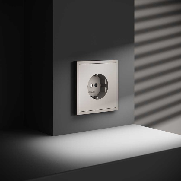 Розетка встраиваемая Voltum S70 с заземлением и защитными шторками, 16А, (кашемир) VLS040203