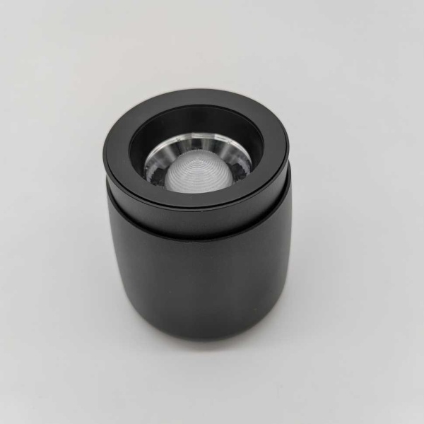 Светильник накладной iLedex Metrica 114-12W-D90-4K-ZOOM-BK Светильник накладной iLedex Metrica 114-12W-D90-4K-ZOOM-BK