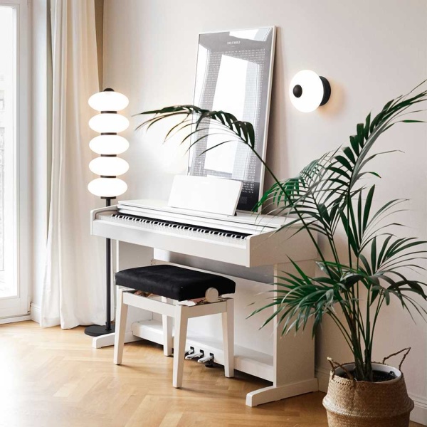 Напольный светильник Freya Modern FR5553FL-L20B