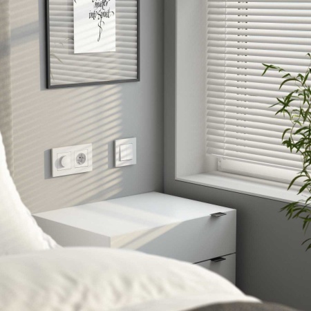 Выключатель двухклавишный с самовозвратом Werkel белый матовый W1122461 4690389192364