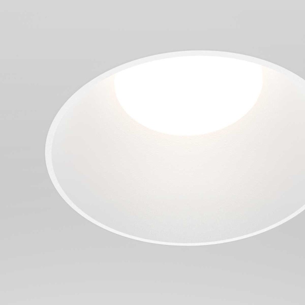 Встраиваемый светильник Maytoni Technical Downlight Share DL126-GU10-TRS-W