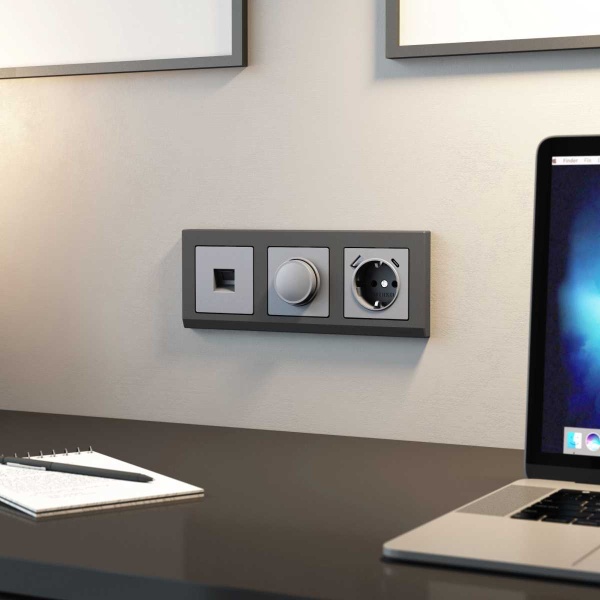 Розетка Werkel Ethernet RJ-45 серебряный матовый W1181065 4690389195624