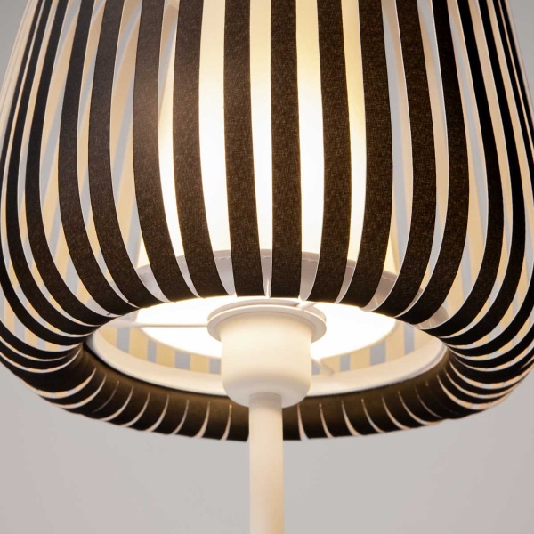 Настольная лампа Maytoni MOD409TL-01B