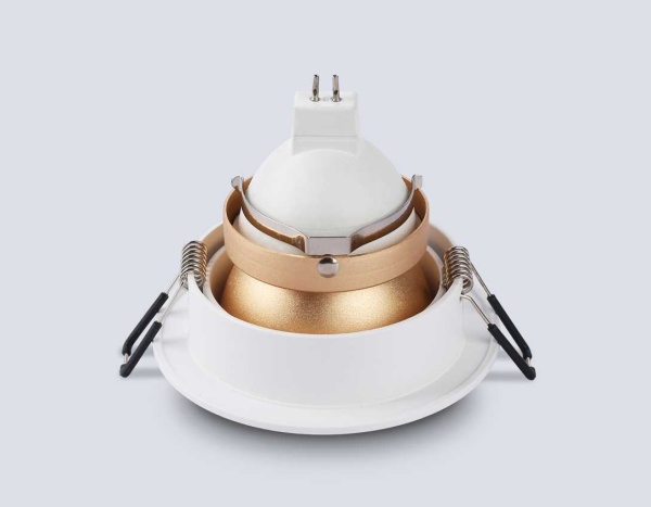 Светильник встраиваемый Ambrella Light TN102823