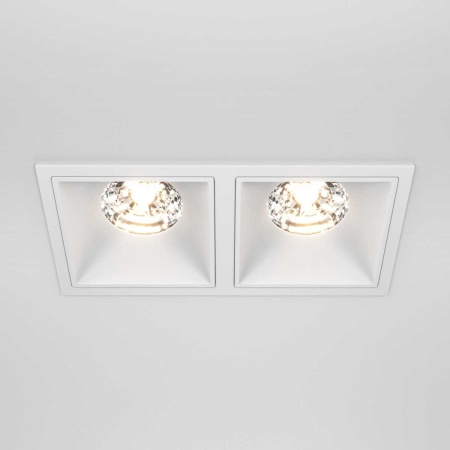 Встраиваемый светильник Maytoni Technical DL043-02-15W3K-SQ-W