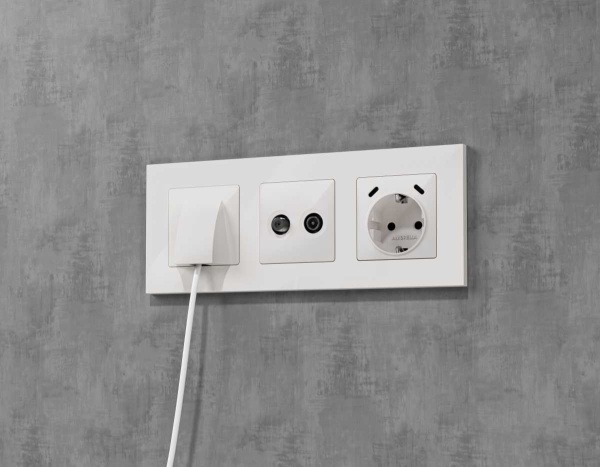 Лицевая панель AMBRELLA VOLT ALFA AP1158