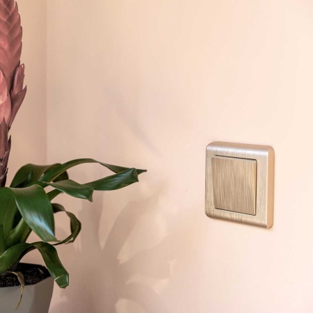 Клавиша Werkel для выключателя перекрестного шампань рифленый W1119010 4690389160127