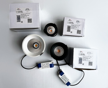 Встраиваемый светодиодный светильник Italline IT08-8036 white 4000K-4190-4192