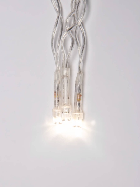 Светодиодная гирлянда Uniel бахрома 220V теплый белый ULD-B1805-048/DTA Warm White IP20 UL-00005274