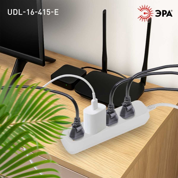 Удлинитель электрический ЭРА UDL-16-415-E Greenline 4 розетки с заземлением 1,5м ПВС 3x1мм2 Б0065081