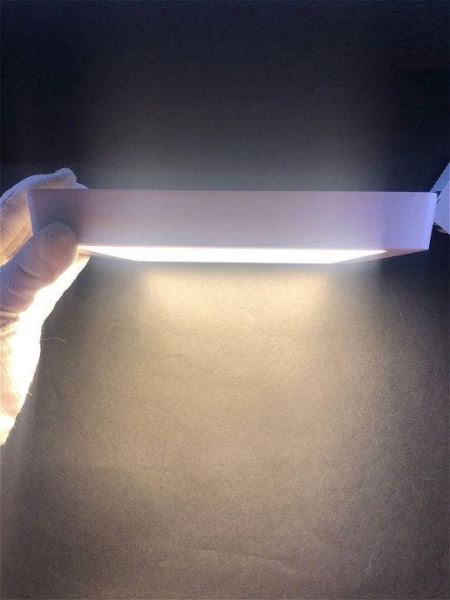 Настенно-потолочный светодиодный светильник Elvan NLS-702SQ-18W-NH-Wh