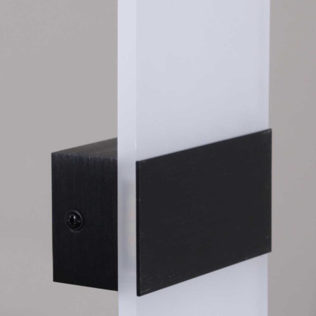 Настенный светильник Reluce 00713-0.2-01 BK