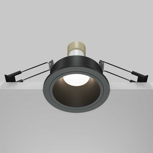 Встраиваемый светильник Maytoni Technical Downlight Share DL126-GU10-B