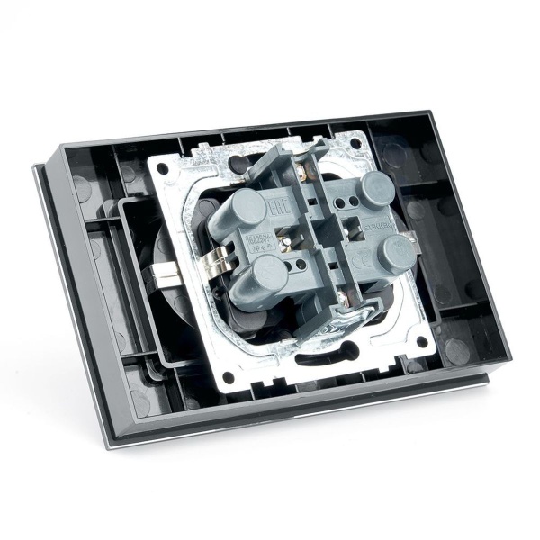 Розетка 2-местная с защитной шторкой с/з Stekker GLS16-7014-05 Катрин, черный 39516