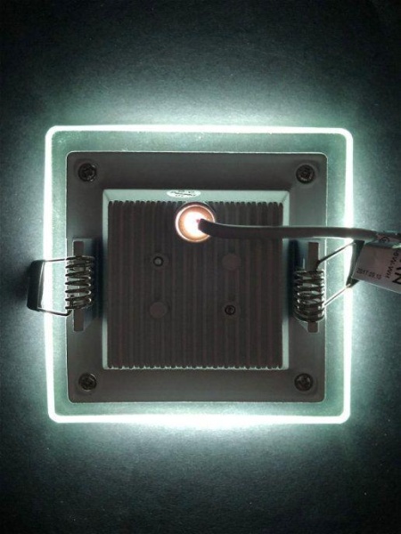 Встраиваемый светодиодный светильник Elvan VLS-705SQ-6W-WW-Wh