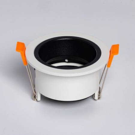 Потолочный светильник De Markt Прайм 850010601