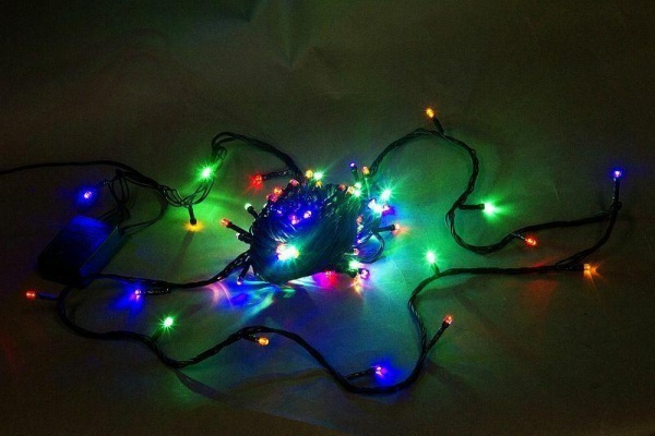 Cветодиодная гирлянда Sneha нить 230V разноцветный постоянный A-019A LED MIX