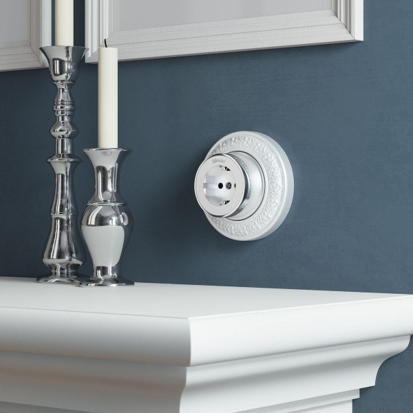 Розетка с заземлением Werkel Vintage серебро матовый/хром W5871054 4690389174735 Розетка с заземлением Werkel Vintage серебро матовый/хром W5871054 4690389174735