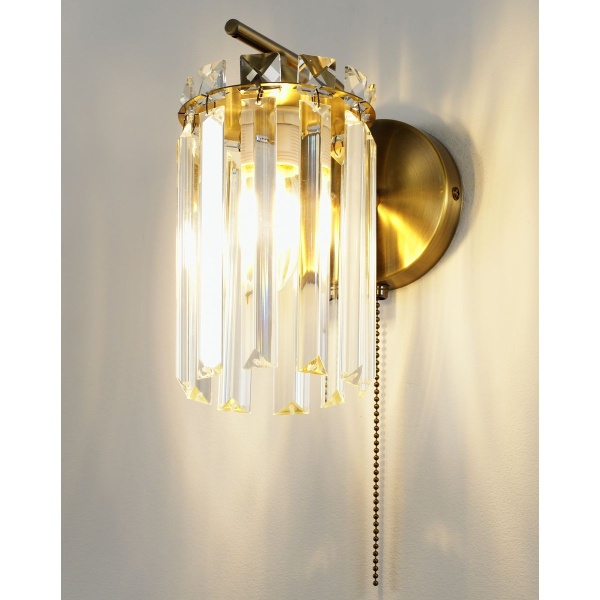 Бра Moderli Everly V10750-1W
