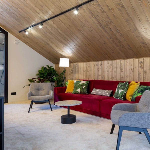 Шинопровод однофазный с вводом питания и заглушкой Elektrostandard 85081/00 a057087