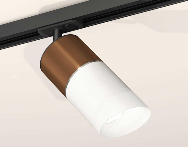 Комплект трекового светильника Ambrella light Track System XT (A2537, C7404, A2070, C7401, N7175) XT7401061