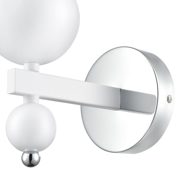 Бра Lumion Nana Moderni 8260/1W