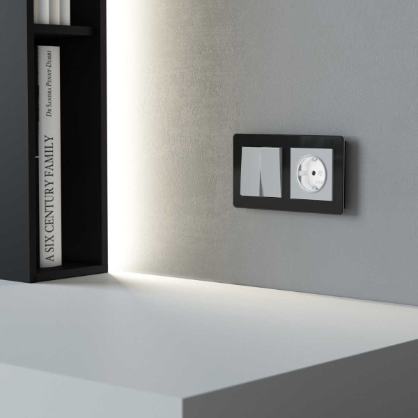 Розетка с подсветкой Werkel белый a069612