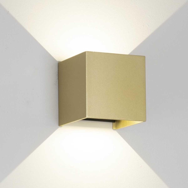 Настенный уличный светильник Mantra DAVOS 9223