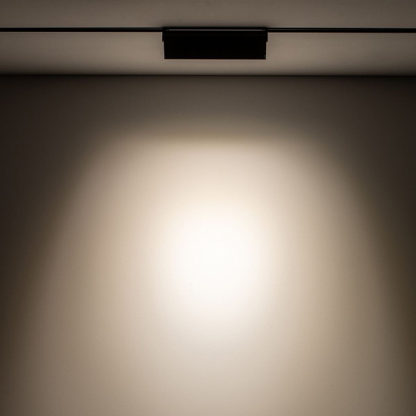 Трековый магнитный светильник Nowodvorski Focus Led Black 10145
