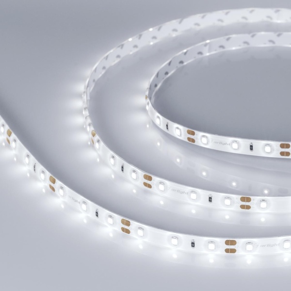 Светодиодная влагозащищенная лента Arlight 7,2W/m 60LED/m 2835SMD холодный белый 5M 020517(2)