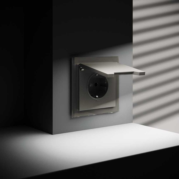 Розетка встраиваемая Voltum S70 с заземлением, защитными шторками и крышкой 16А, (шелк) VLS040304