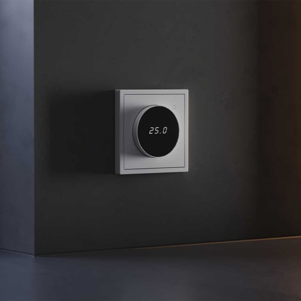 Терморегулятор электронный S70 с индикацией и датчиком, для теплого пола, (серый) Voltum VLS070116