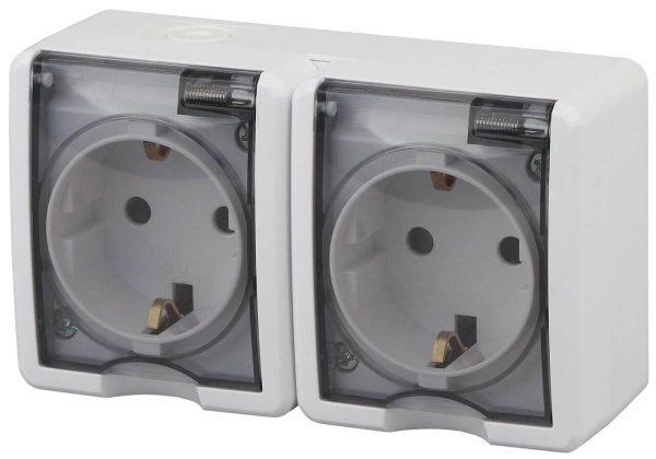 Розетка ЭРА Эксперт 2х2P+E IP54 со шторками 16A 250V 11-2404-01 Б0020718 Розетка ЭРА Эксперт 2х2P+E IP54 со шторками 16A 250V 11-2404-01 Б0020718