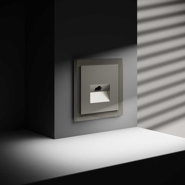 Розетка компьютерная встраиваемая Voltum S70 RJ45 кат.6, (шелк) VLS060104