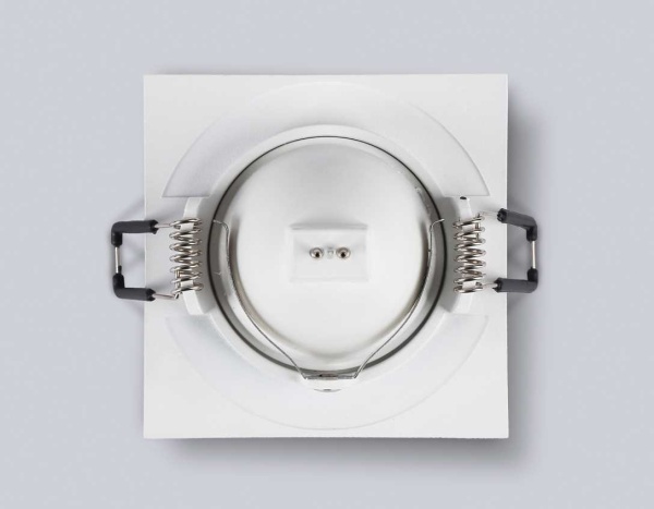 Светильник встраиваемый Ambrella Light TN102817