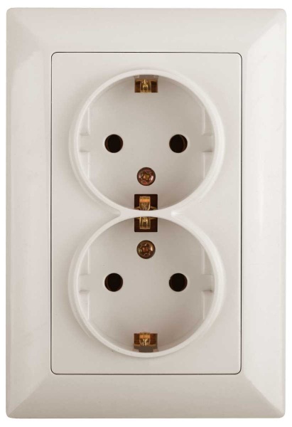 Розетка ЭРА Серия 12 12-2106-16 двойная 2X2P+E Schuko 16А-250В титан Б0065706