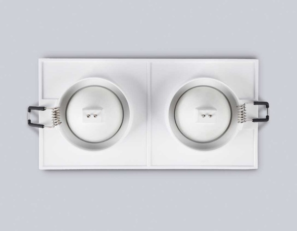 Светильник встраиваемый Ambrella Light TN30711