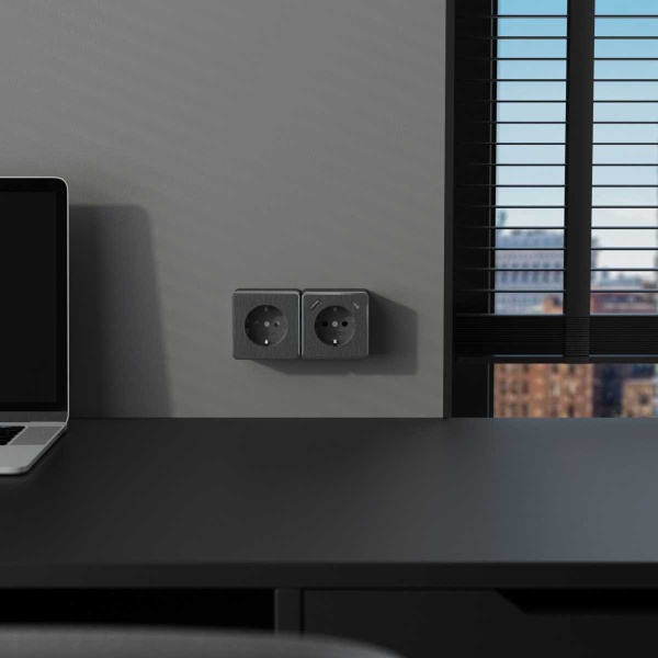 Розетка с заземлением, шторками и USB тип A+C Werkel Gallant графит рифленый W5071704 4690389179617