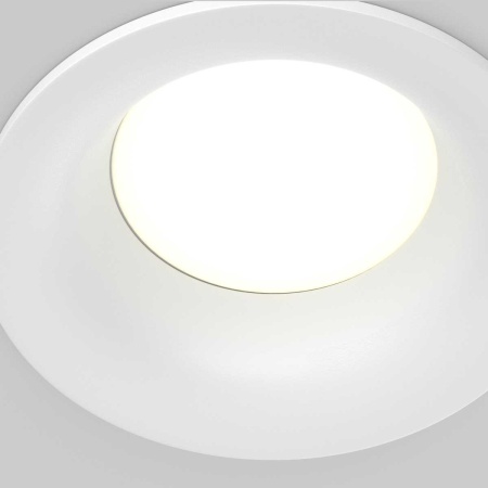 Встраиваемый светильник Maytoni Technical Downlight Slim DL027-GX53-W
