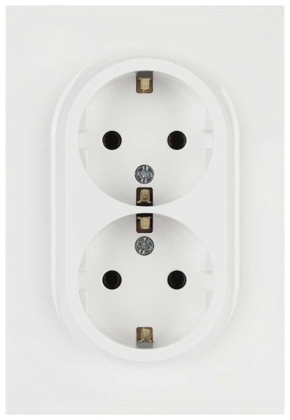 Розетка ЭРА Arktik 16-2104-01 двойная с заземлением 2X2P+E Schuko 16А-250В белый Б0070444