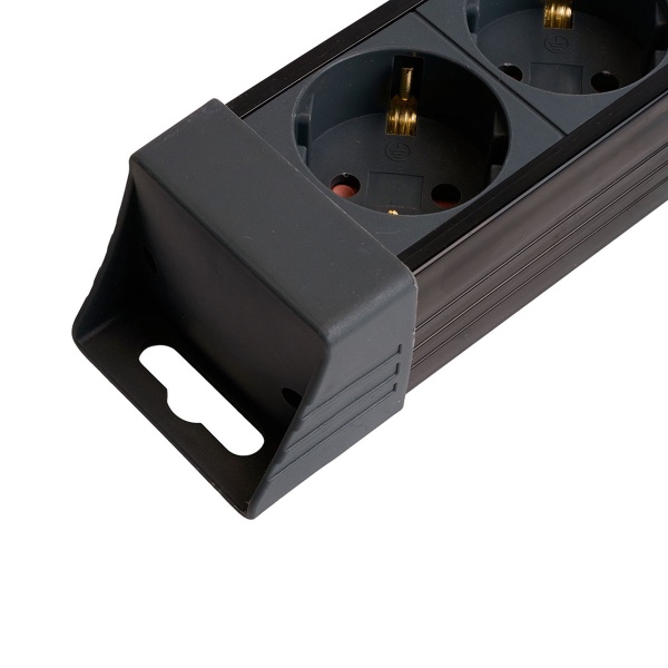 Сетевой фильтр 6-местный с/з Stekker 3x1мм2, 3 м, 250В, 16А Techno, HM22-61-03, черный 50160