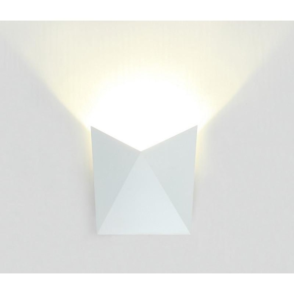 Настенный светильник IMEX IL.0014.0010 WH