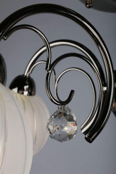 Потолочная люстра Omnilux OML-31807-05