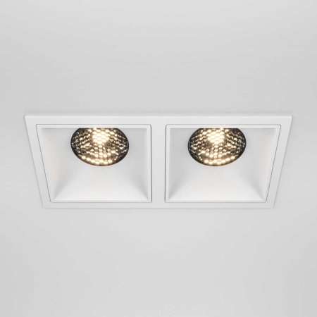 Встраиваемый светильник Maytoni Technical DL043-02-15W3K-SQ-W